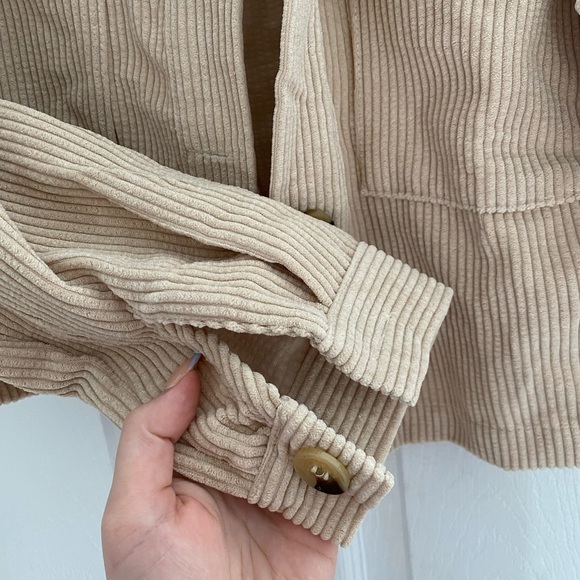 NWOT Corduroy Shacket - Picture 5 of 5